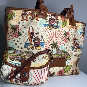 Dooney & Bourke The Original Aulani Tote (Vintage)